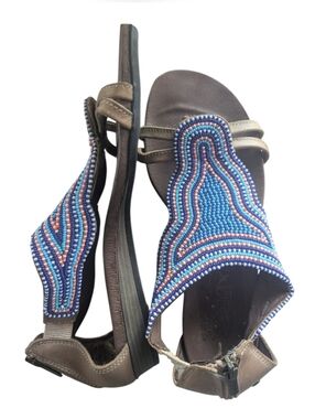 Pikolinos Maasai Beaded Leather Sandals 37